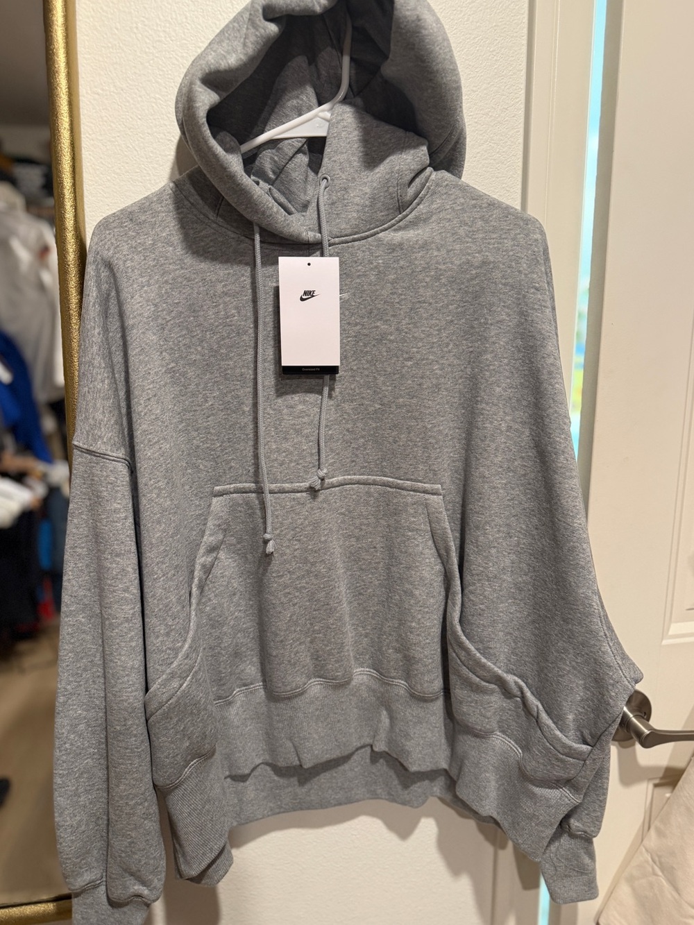 Nike Women's Oversized Heather Gray Hoodie Sweatshirt NWT
